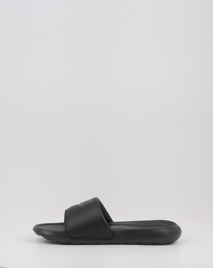 WMNS VICTORI CN9677 004