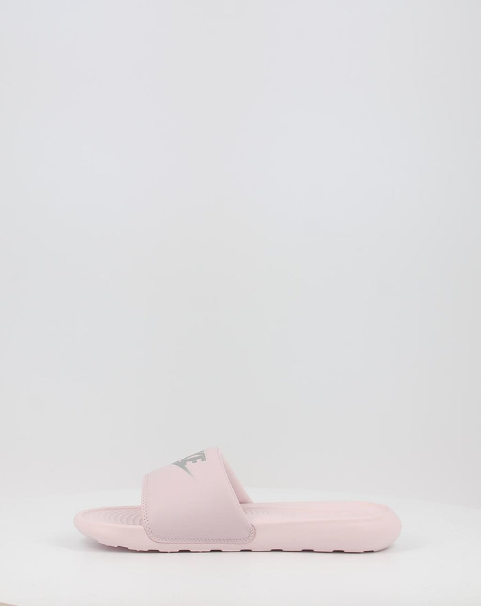 WMNS VICTORI CN9677
