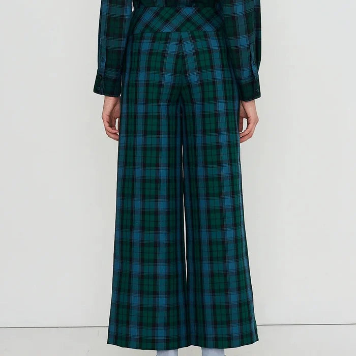 Check Pants in Dark Green