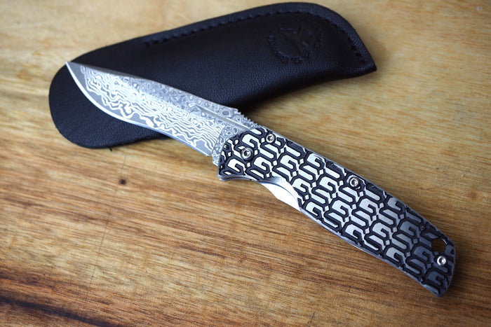 Folding Knife - Gentleman Knife Black GS Pattern Damascus VG10 Steel with Stainless Handle (Leather sheath included)