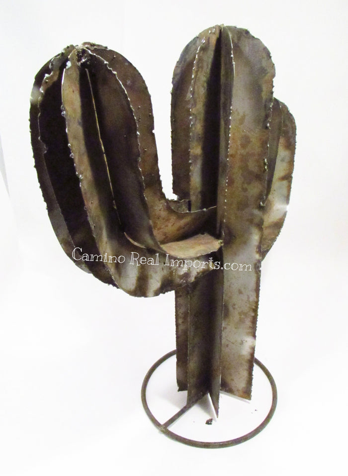 Garden Yard Art Metal Cactus Caminorealimports.com
