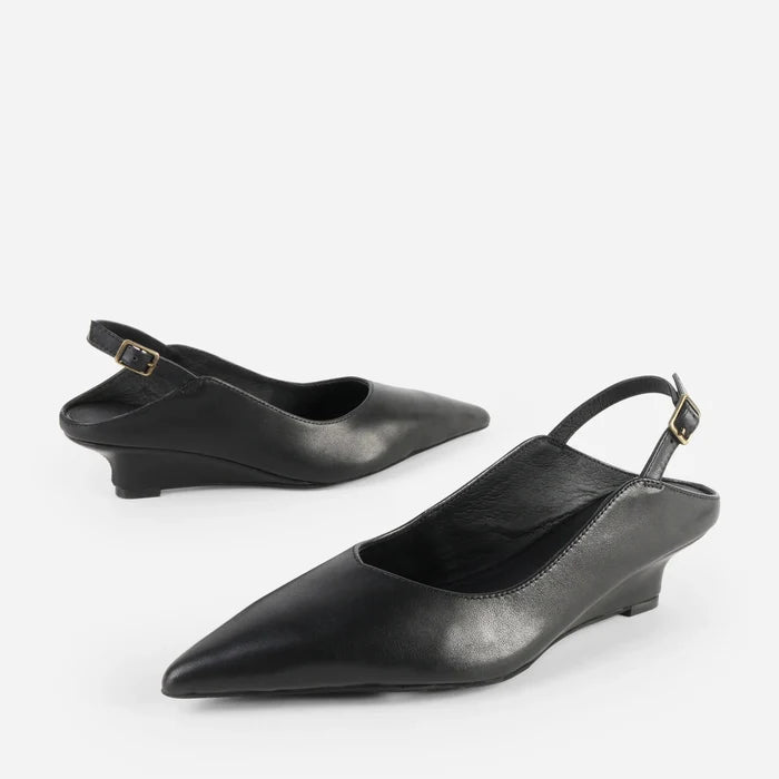 Lift Slingback Heel in Black