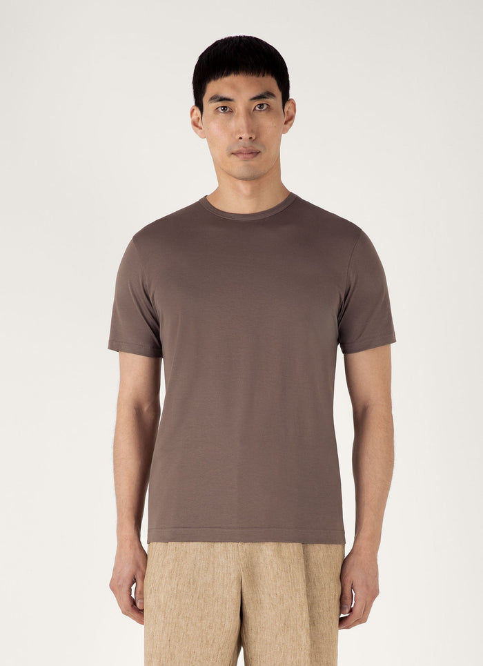 Men's Classic T-shirt in Walnut