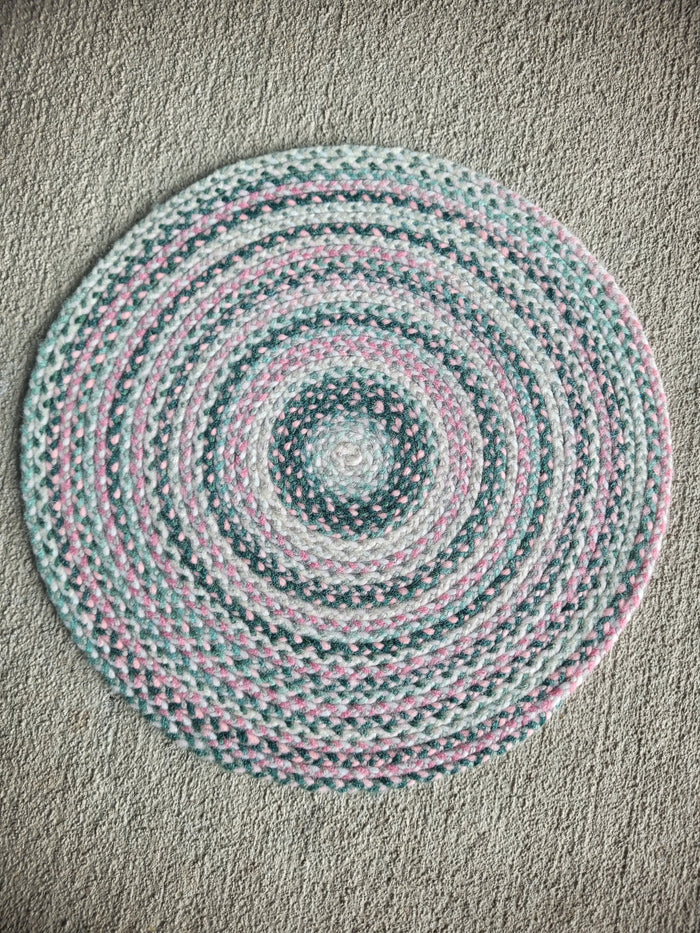 Petit Point Round Multicolored Rug