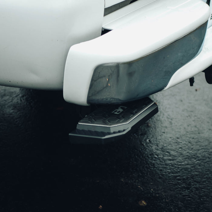 Silverado/Sierra 1500/2500/3500 (1999-2007) Retractable Bed Step
