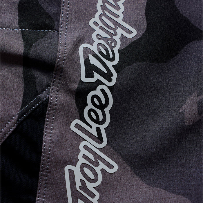 Skyline Pro Short X BN3TH Liner Flow Camo Carbon