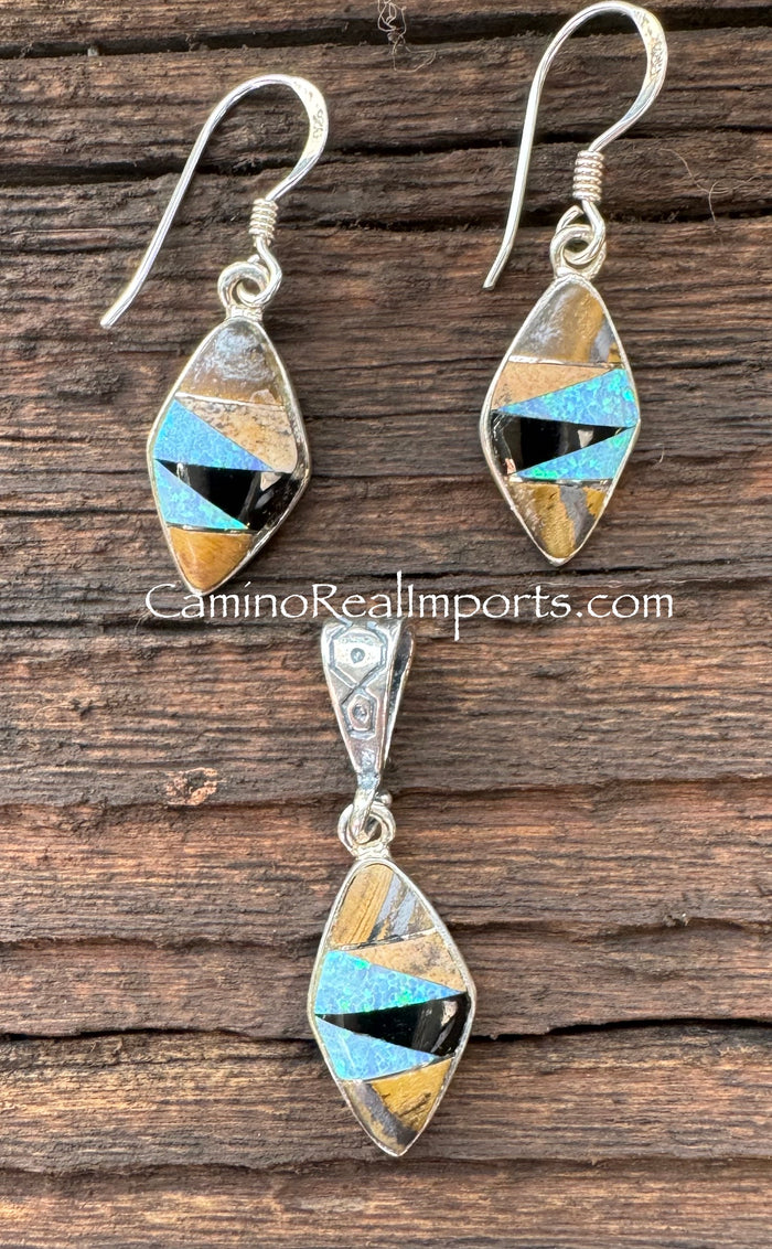 Sterling Silver Set Onix and Opal Inlay Pendant and Earrings STSPE003