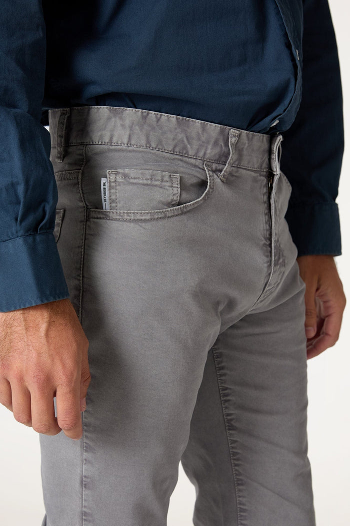 The 5 Pocket Gris Santurce