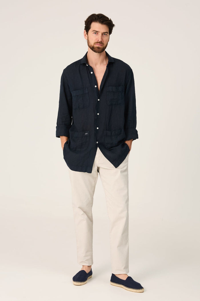 The Guayabera Azul Marino