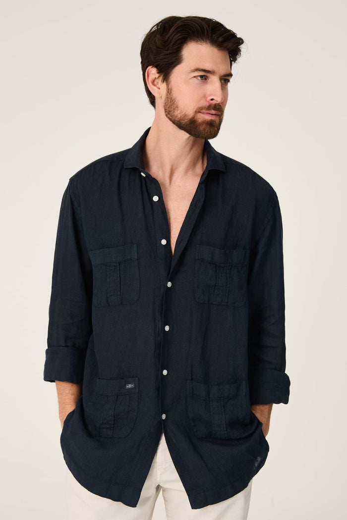 The Guayabera Azul Marino