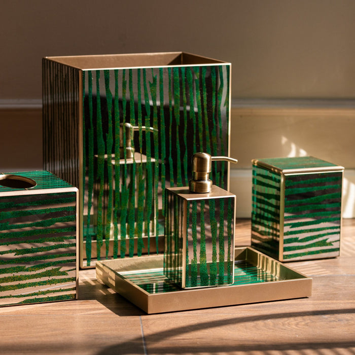 Waylande Gregory Jagged Bath Accessories